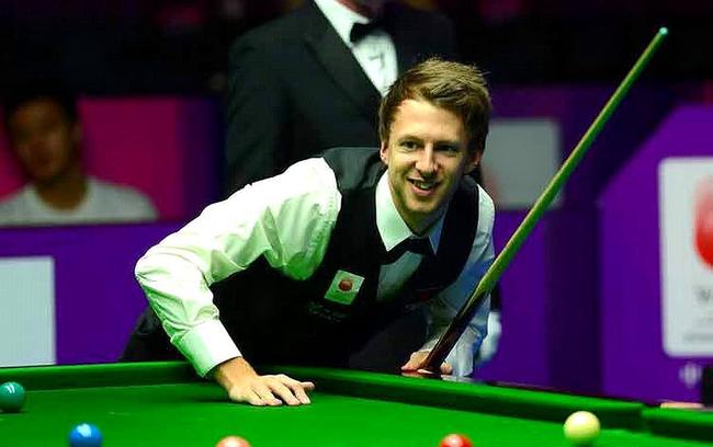 她沉着应对 她沉着应对