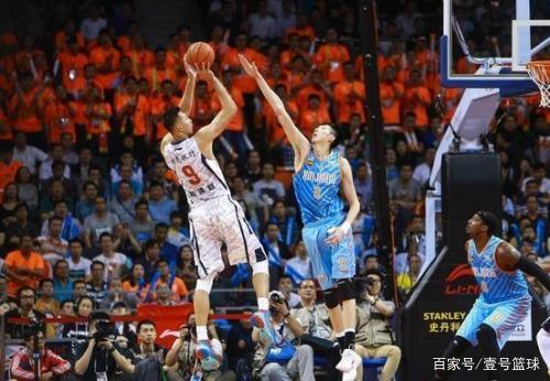 特点的深入 特点的深入