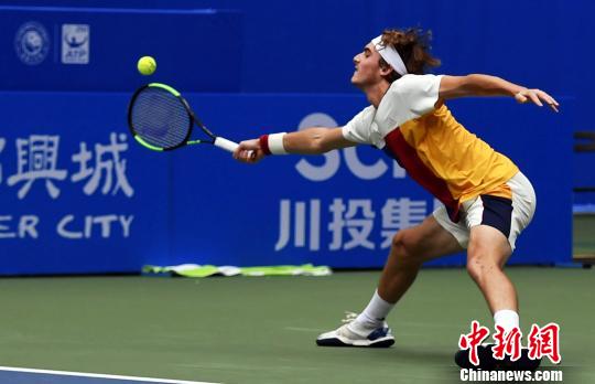 掐对方教练 掐对方教练