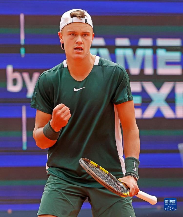 场激动人心 场激动人心